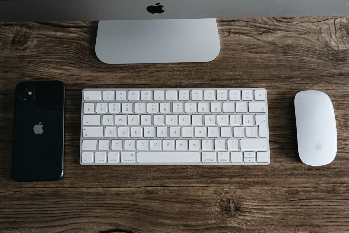 Clavier et souris sans fil Logitech MK270 pack complet