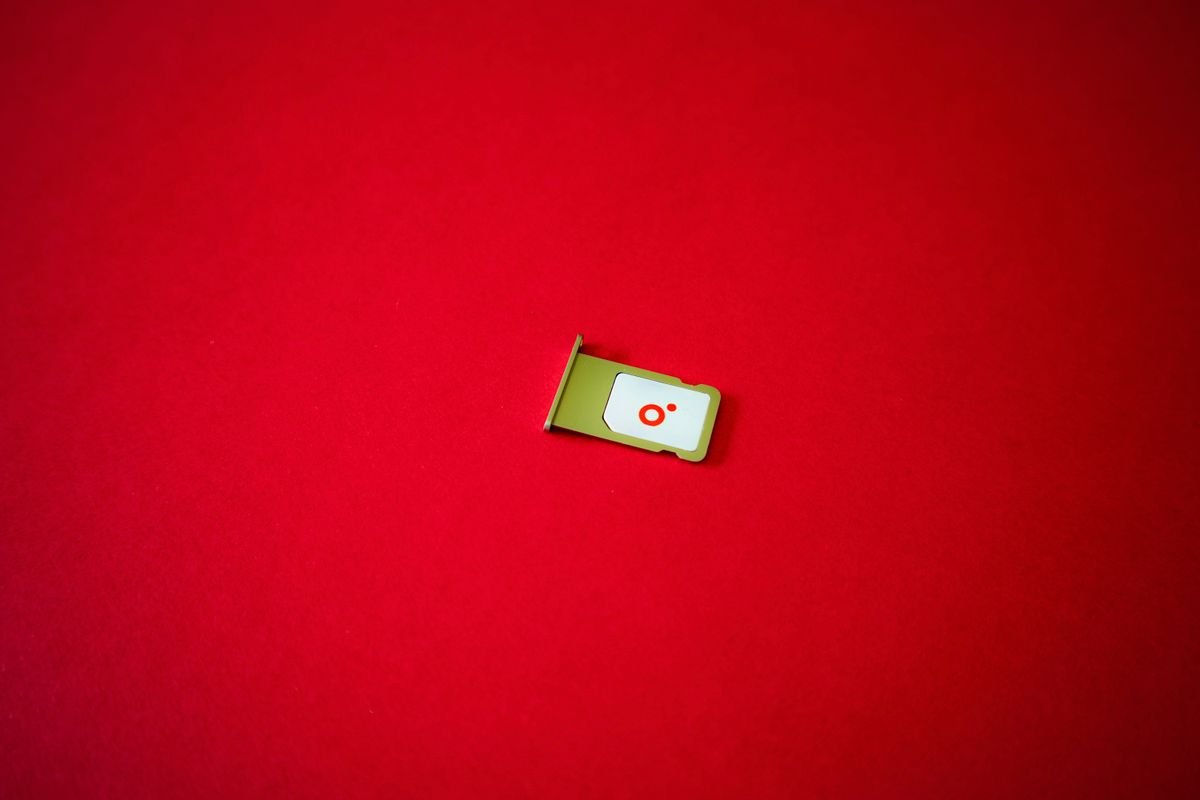 Puce Orange CI neuve avec forfait internet 5 Go offert