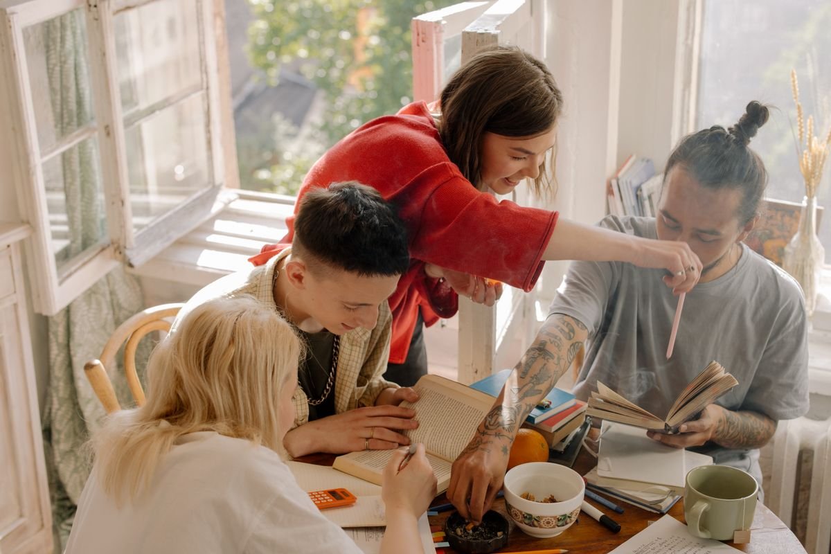 Place en coloc pour étudiante, villa moderne tout équipée
