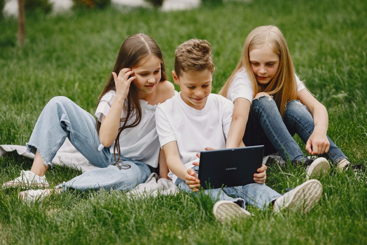 Lenovo Tab M10 32 Go idéale enfants cours en ligne