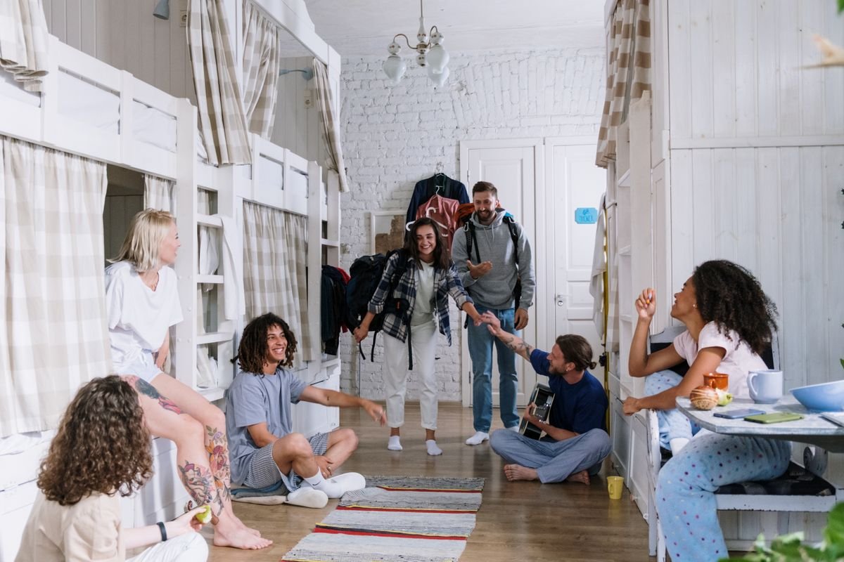 Chambre résidence étudiante avec wifi et salle d’étude