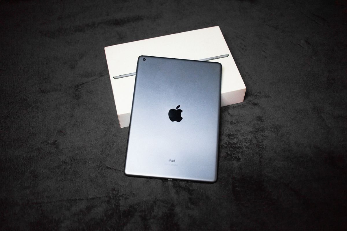 iPad 10e génération 64 Go Wi-Fi écran 10.9 pouces neuf