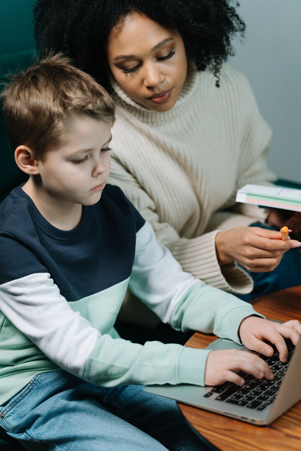 Garde périscolaire récupération école et devoirs