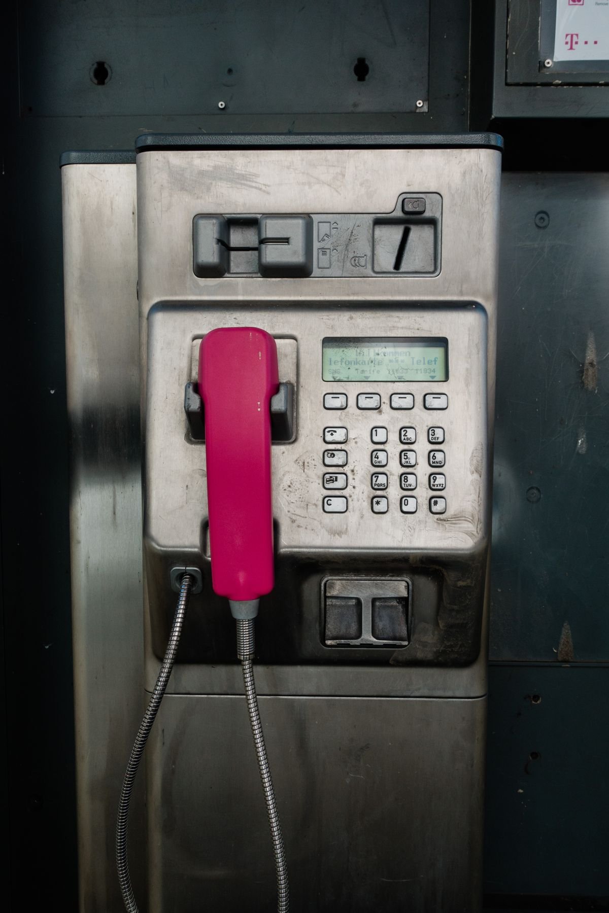 Téléphone fixe GSM avec carte SIM pour zone rurale