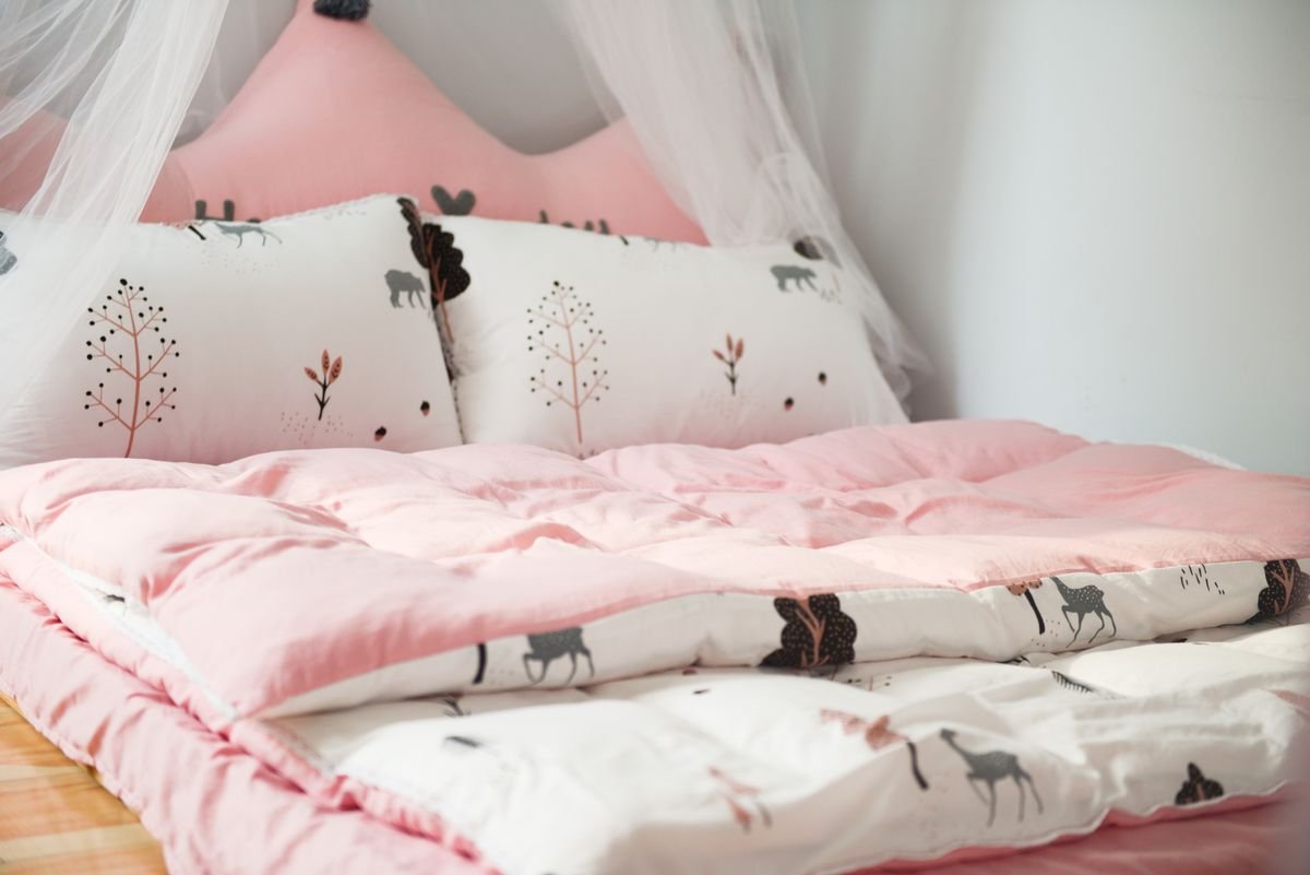Couette hiver 220×240 cm garnissage micro-fibre chaude